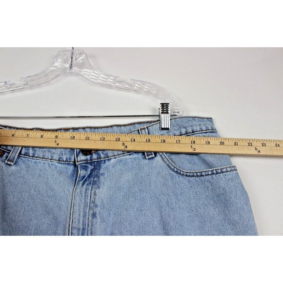 VTG Levi's 550 Relax fit Tapered Leg Light Blue Women's Jeans 22W - Picture 3 of 11
